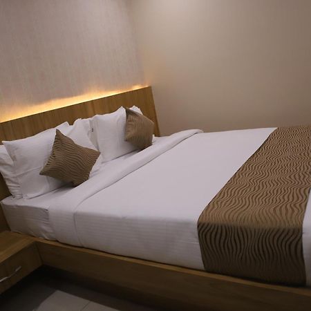 Hotel Dc Star Tarapith Dış mekan fotoğraf