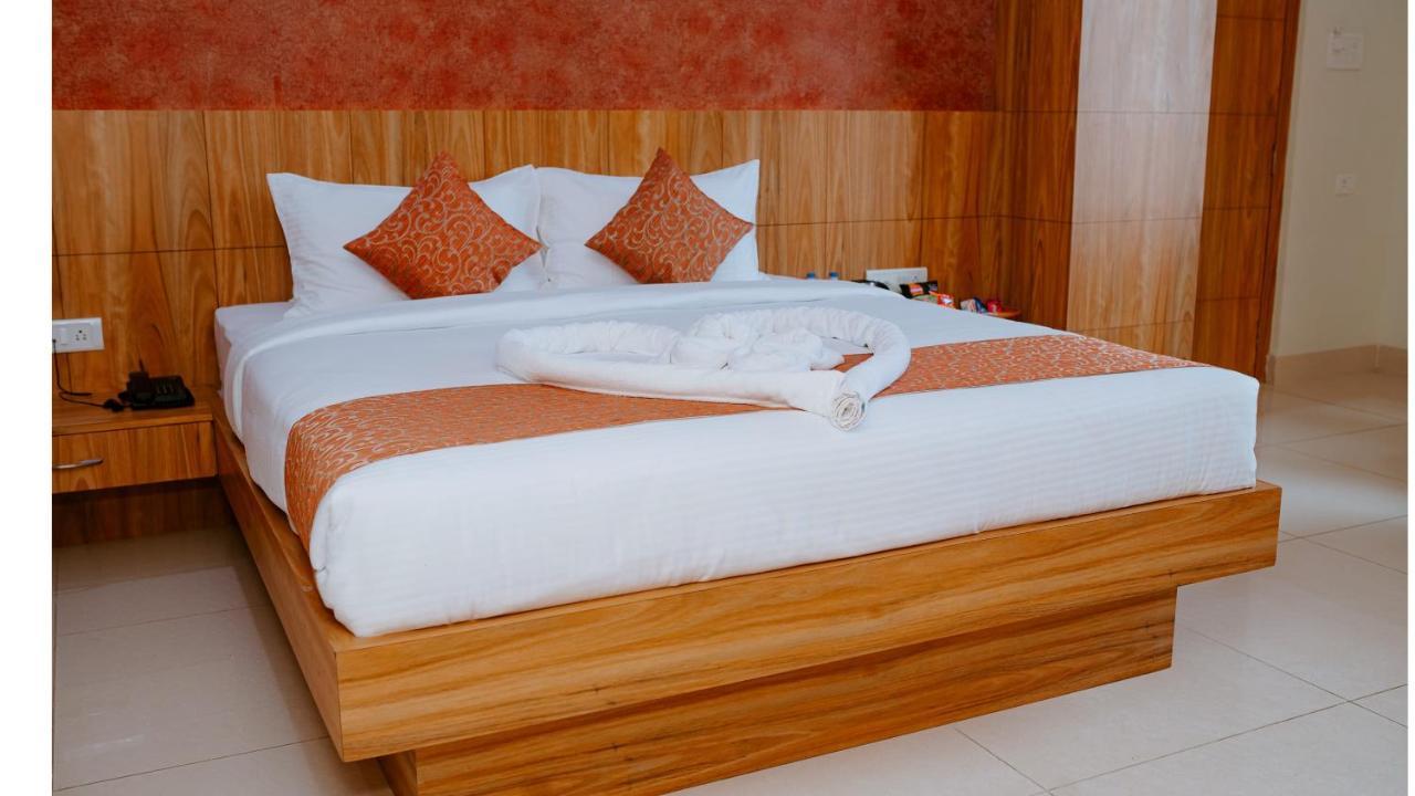 Hotel Dc Star Tarapith Dış mekan fotoğraf