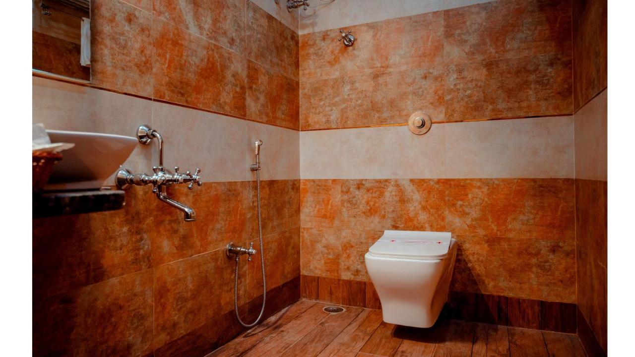 Hotel Dc Star Tarapith Dış mekan fotoğraf