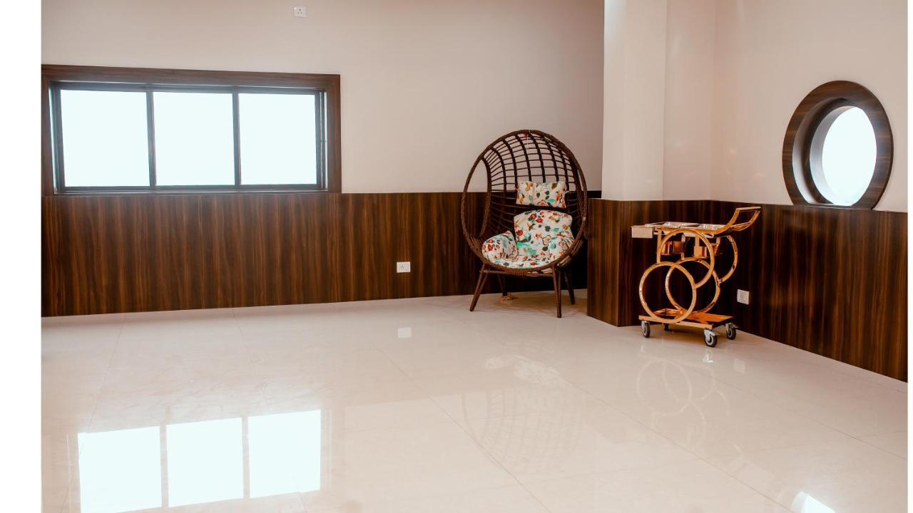 Hotel Dc Star Tarapith Dış mekan fotoğraf