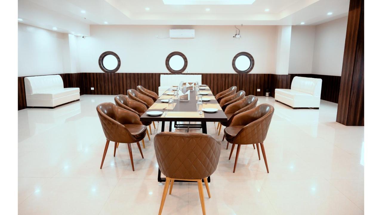 Hotel Dc Star Tarapith Dış mekan fotoğraf